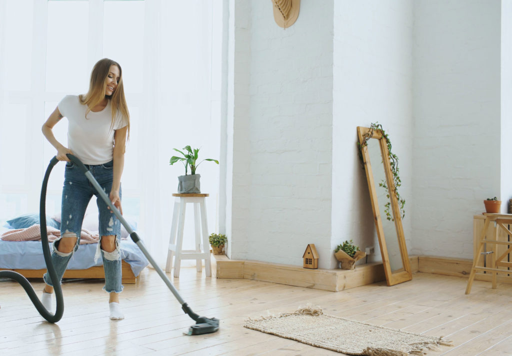 AstroVac liefert seit 1979 eine breite Palette von zentralen Vakuumsystemen, bestehend aus hochwertigen Vakuumeinheiten und Komponenten